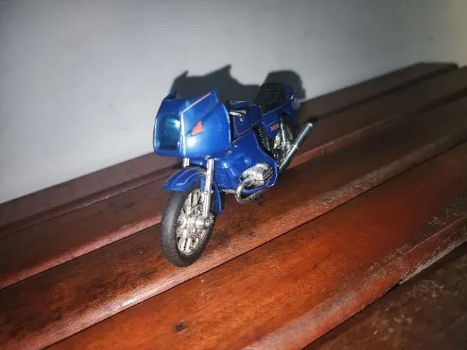 bmw r100 rs 1:18 maisto original