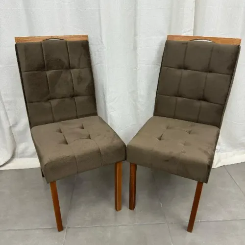 Kit Cadeiras Giulia Estofadas Tecido Veludo Boareto