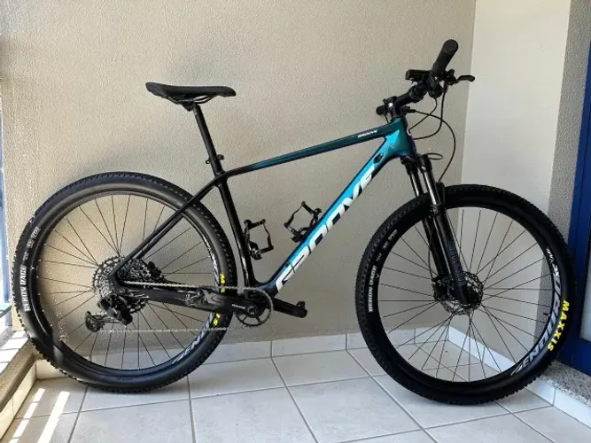 Mountain Bike Groove Carbono Aro 29'