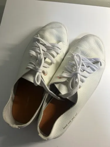 Tênis casual Via Mia