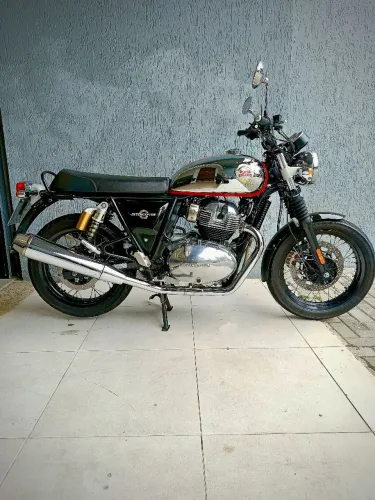 Interceptor 650cc - cor "Mark 2",  Baixa km. Impecável, linda!