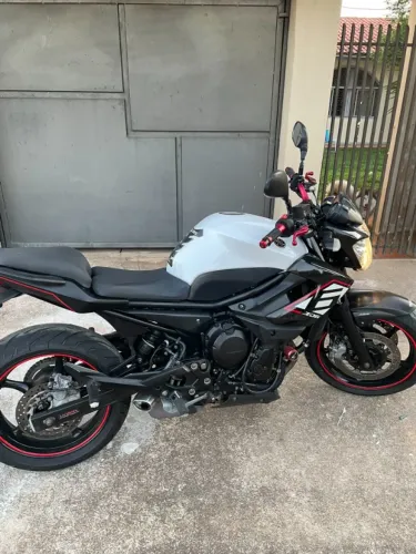 XJ6 600 