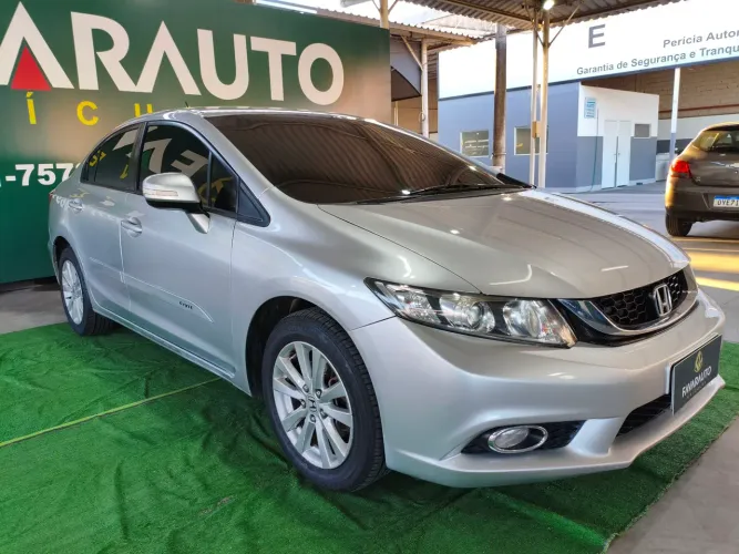 Honda Civic Sedan LXR 2.0 Flexone 16V Aut. 4P 2014