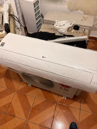 Vendo ar condicionado LG dual inverter 19.000 BTUS SÓ FRIO