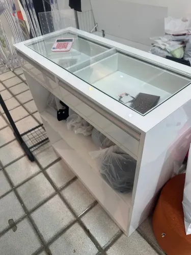 Móvel 100x 43x97 por R$400,00