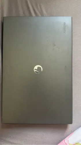 Vende-se Notebook positivo Windows 10/11