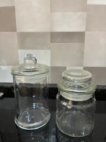 2 Potes decorados de vidro
