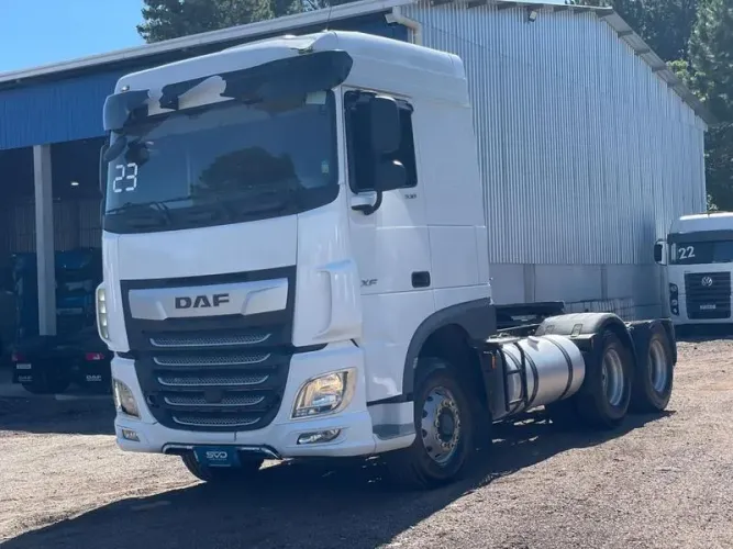 DAF XF 530 6X4 ANO 2023 EURO 5 - COM 649 MIL KM - REPASSE