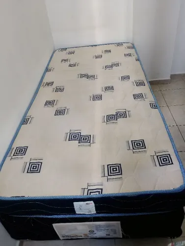 Cama