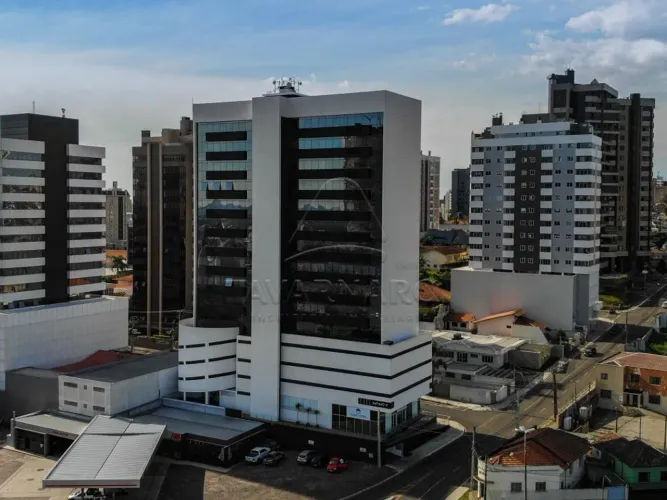 Sala Comercial no Edifício Infinity em Excelente Localização no Bairro Estrela!