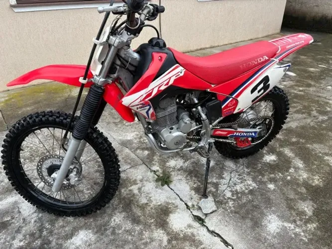 CRF 230 2016 A TODA PROVA