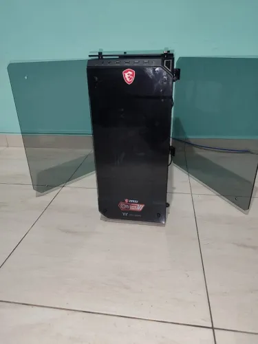 Gabinete Gamer Thermaltake