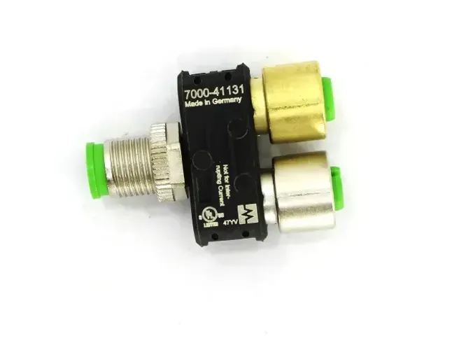 Conector T M12 Macho/fêmea *1- Murrelektronik (Usado) Lote de 9 peças