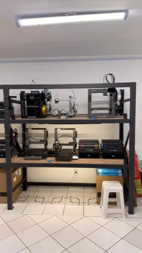 Estante porta paletes industrial 300 kg por nível - conjunto 3 módulos (5,5 m)