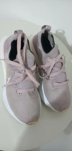 Tênis Nike ( modelo: React Infinity Run Flyknit) feminino. Tam.37./ Usado.