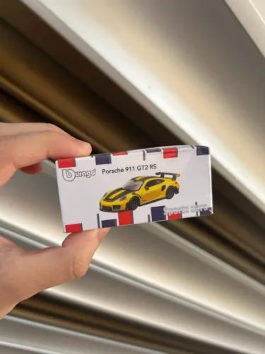 Miniatura Porsche 911 GT2 - Burago 1:64 - Lacrado