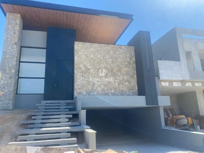 Casa a Venda no Condomínio Helvetia Park em Indaiatuba/SP.