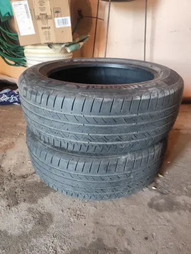 Pneu muito novo continental 195/55 R16