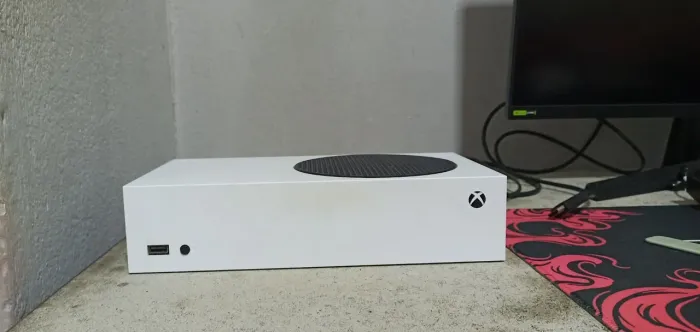 Xbox Seris S, 512gb, 6 meses de uso.