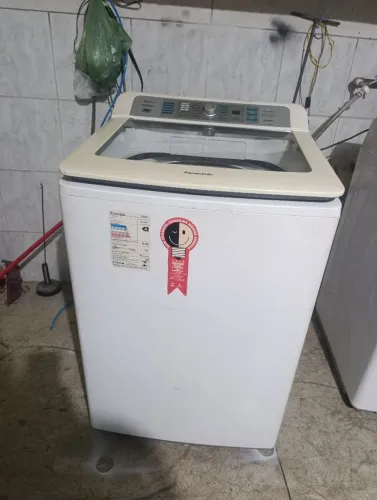 Lavadora de roupas Panasonic