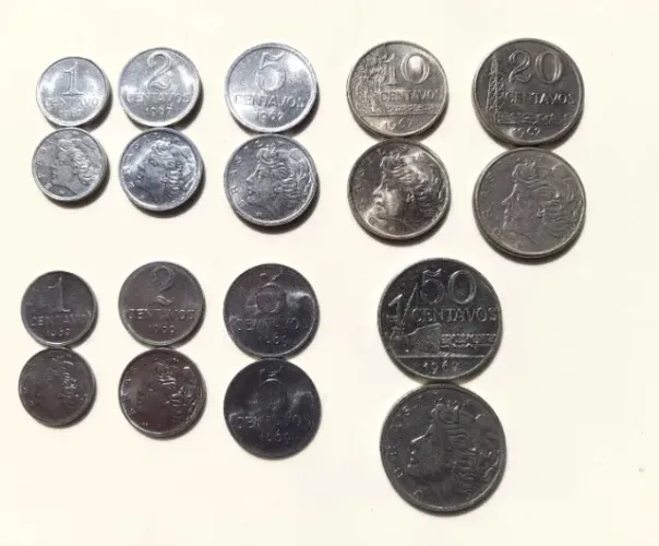 9 moedas de centavos de Cruzeiros Novos, de 1967 e 1969