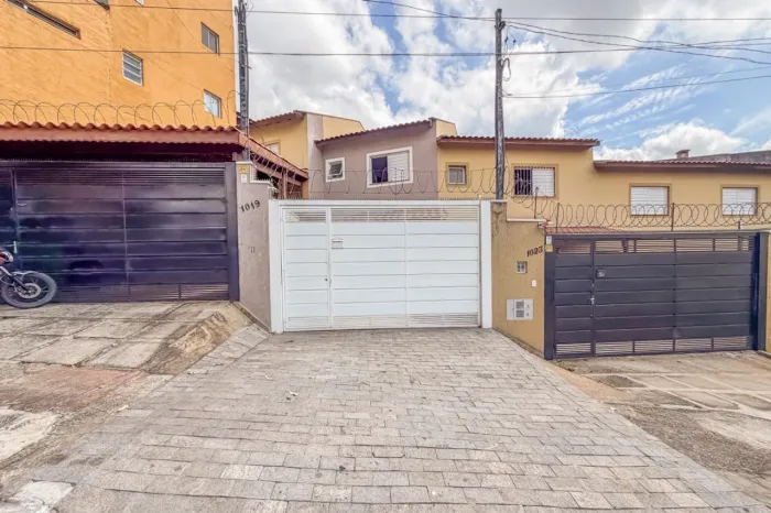Casa para venda em Jardim Ipanema (Zona Oeste) com 2 quartos, sendo 2 suítes, 71m²