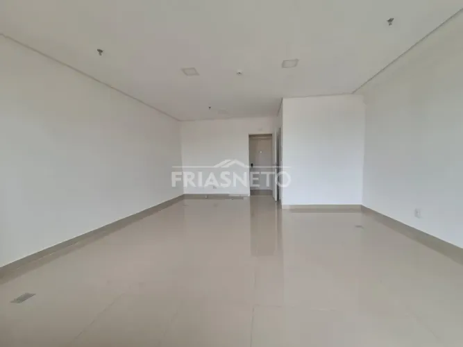 Sala comercial para locação em condomínio Trio Lindenberg