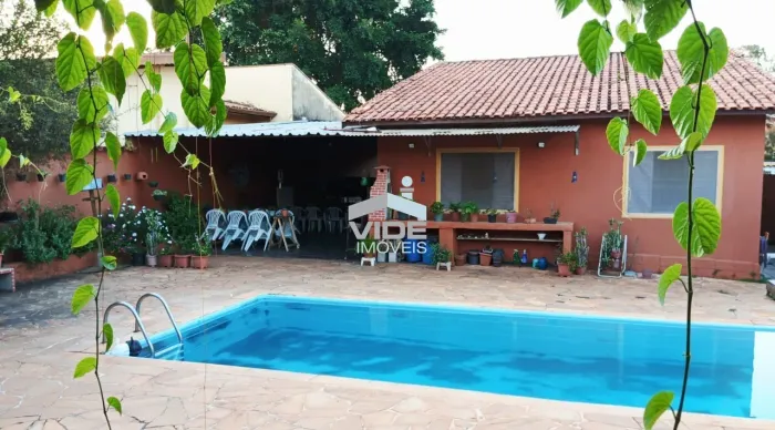 Casa térrea à venda com 3 quartos e piscina no Bosque das Palmeiras Campinas SP: ideal par