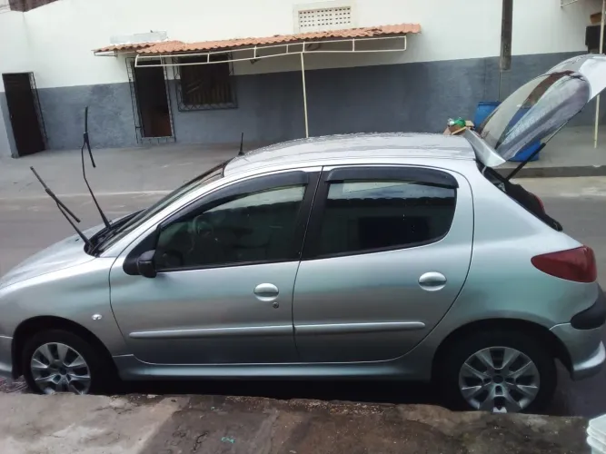 Peugeot 206 Presence 1.4/ 1.4 Flex 8V 3P 2008
