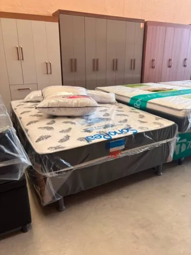 Cama Casal Padrão com Design Sofisticado e Excelente Acabamento