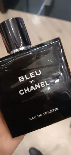 Revenda perfumes importados, originais das melhores marcas.