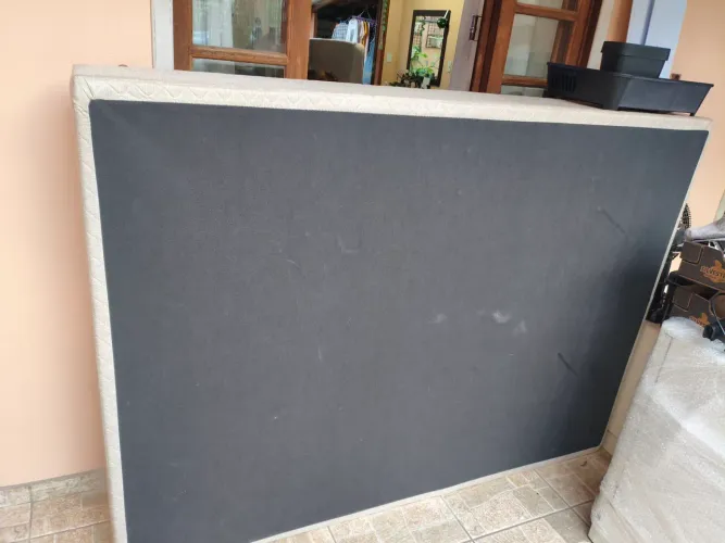Cama Box - 137cm x 187cm + Colchao de Brinde