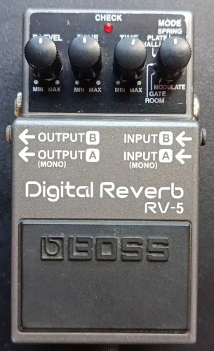 Pedal Boss RV5