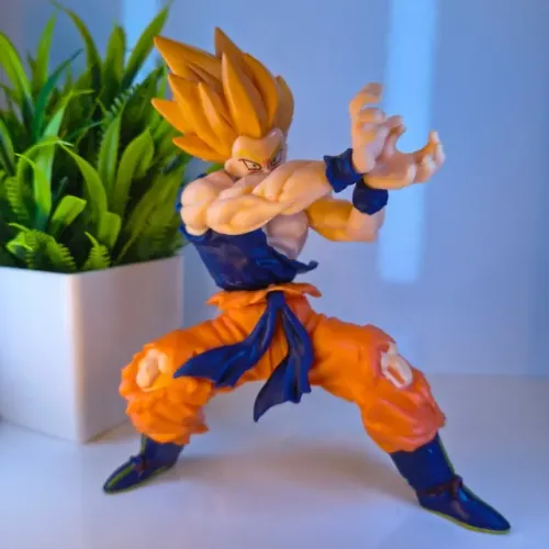 Action Figure Goku Super Sayajin Kamehameha- Dragon Ball Z - Colecionável Estátua