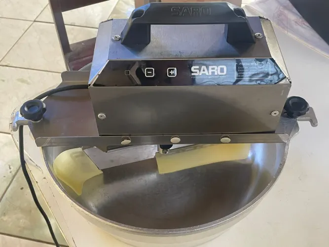 Panela Mexedora Saro 10 LT.