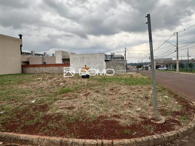 Terreno à Venda no Bairro Floresta, em Cascavel  233 m²