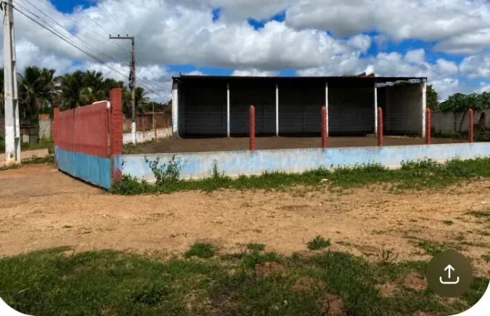 Terreno cm galpão muito bem localizado na Al 220