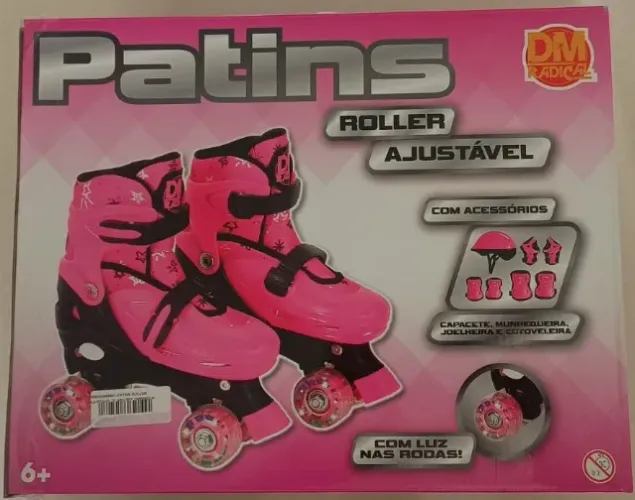 Patins Quad com Acessórios - Ajustável - 34 a 37 - M - Rosa - DM Radical - de 350 por 125!