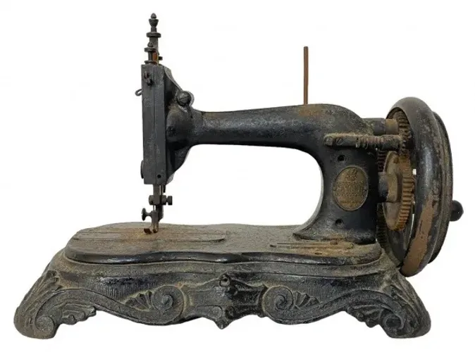 Maquina de costura para colecionador