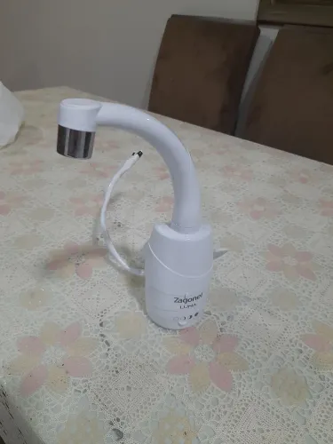 Torneira elétrica 220v nova