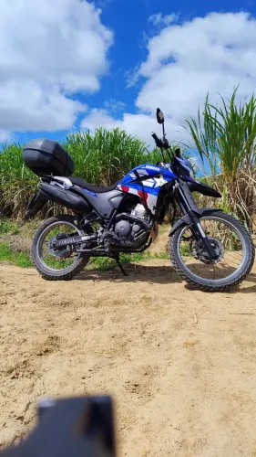 Yamaha Lander Capitão América 2021