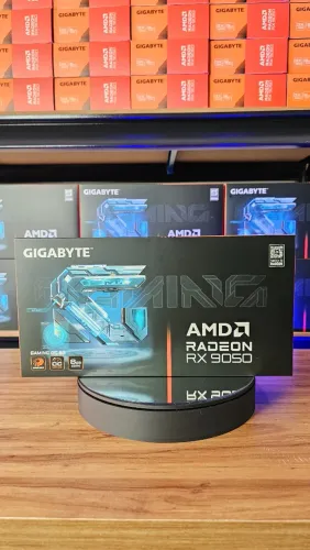 RX 9050, GIGABYTE GAMING OC, 8GB - LOJA CONCEITUADA