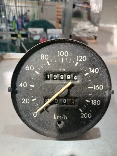 Velocimetro escort