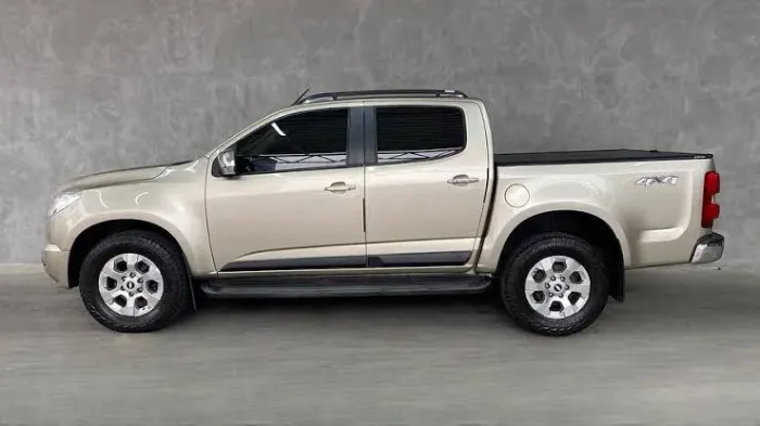 Chevrolet S10 Pick-up LTZ 2.8 TDI 4X4 CD Dies.aut 2013