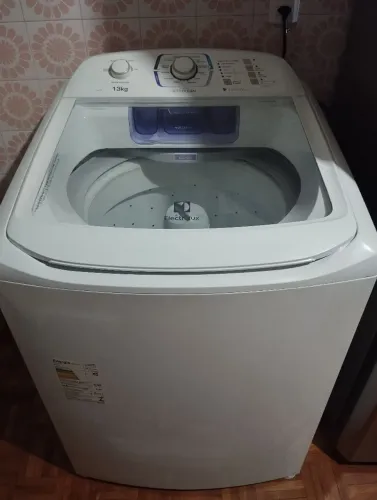 Máquina de Lavar 13 kg Eletrolux 