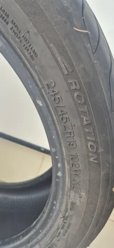 Pneus Farroad 245/45 R19