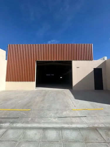 Galpão comercial na Av. Jatiuca | recém construído