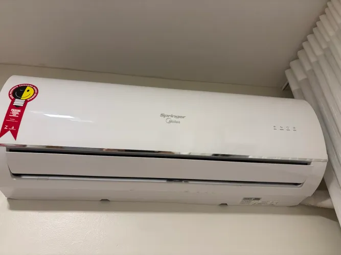 AR Condicionado Midea 12000 BTU
