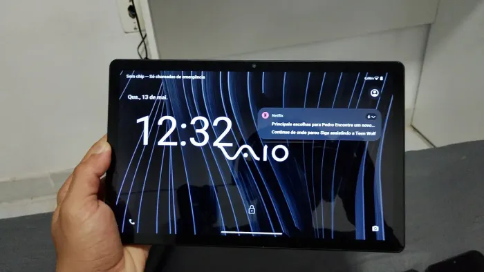 Tablet TL10 com Teclado e mouse.