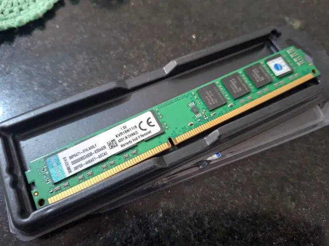 Memória RAM Kingston 8GB DDR3 1600MHz (Desktop)